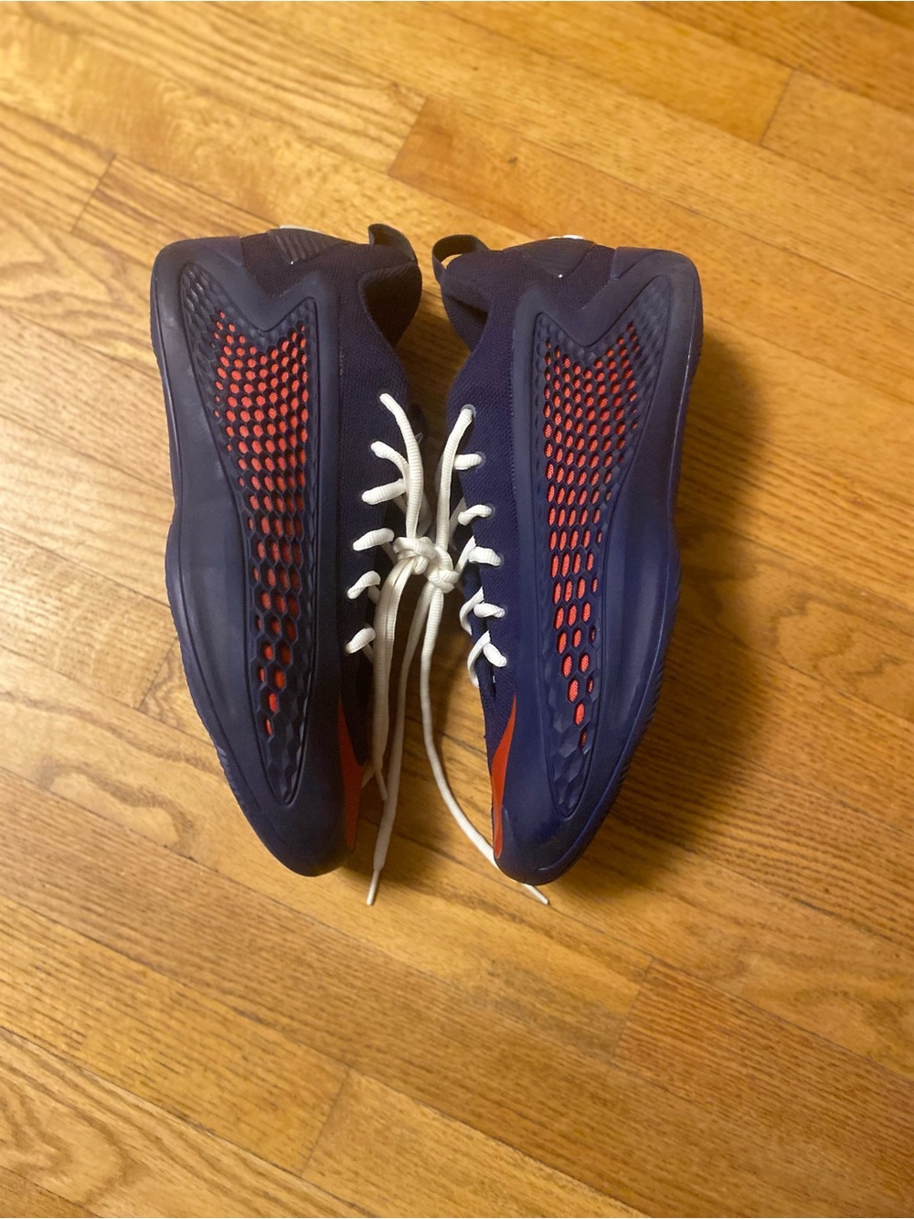 AE1 USA Adidas sneaker